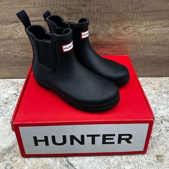 Hunter Original Chelsea Rain Boots Womens 7 Black Pull On Rubber Waterproof - Picture 1 of 13